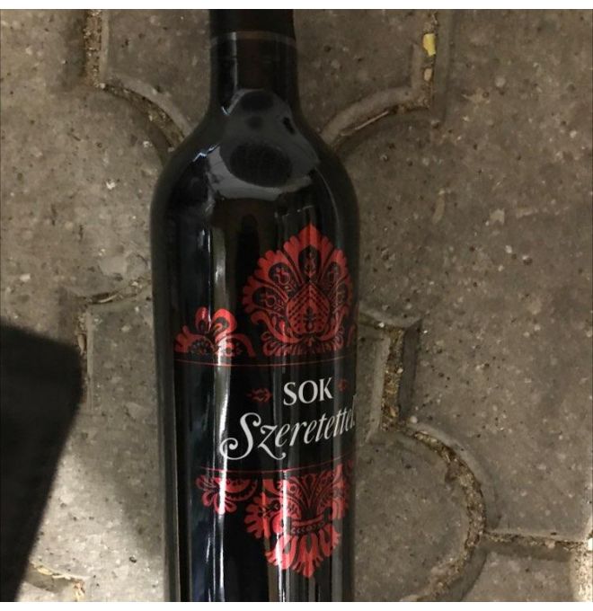 Egri bikavér víno Sok szeretettel 750 ml: